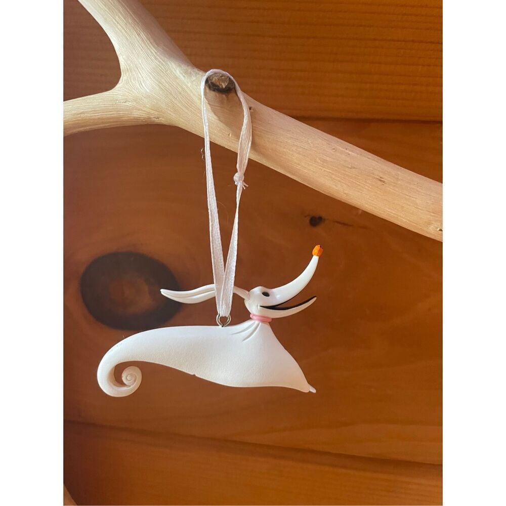 Hallmark Disney Nightmare Before Christmas Zero Ornament — Collectible, New